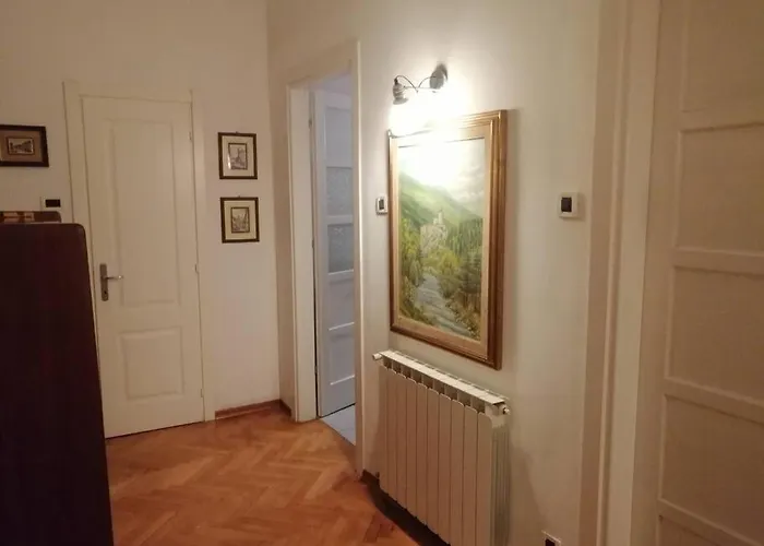 Apartamento Spacious Attic Kandler Trieste