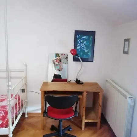 Spacious Attic Kandler *